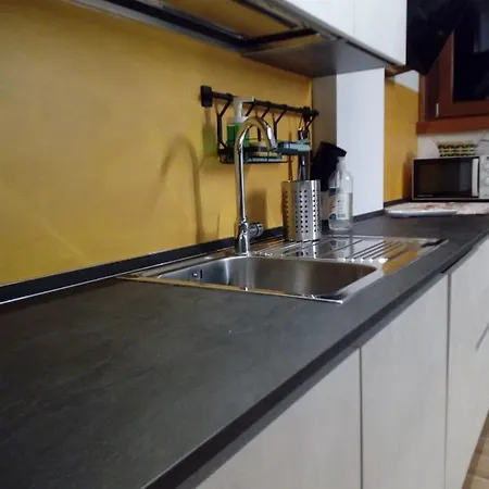 Bilocale Funivie * 布勒伊-切尔维尼亚