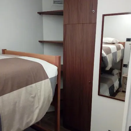 公寓 Bilocale Funivie 布勒伊-切尔维尼亚